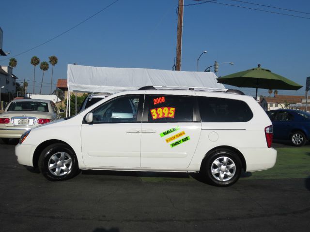 Kia Sedona 2008 photo 4