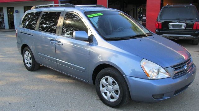 Kia Sedona 2008 photo 1