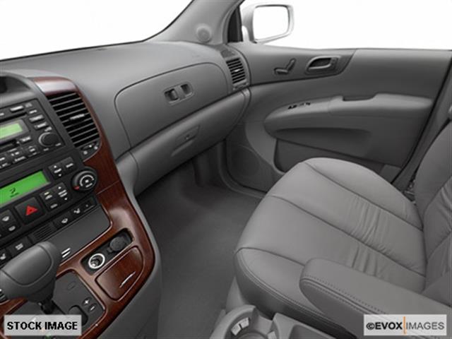 Kia Sedona 2008 photo 5