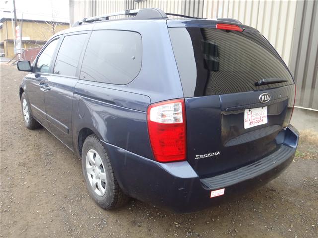 Kia Sedona 2008 photo 4