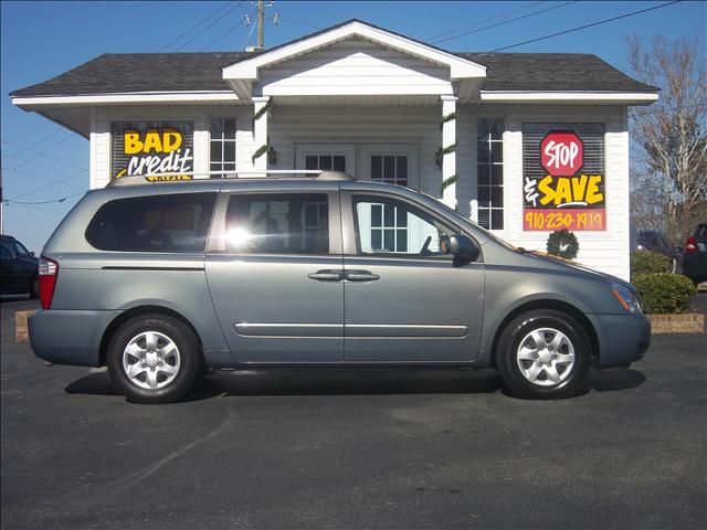 Kia Sedona 2008 photo 2