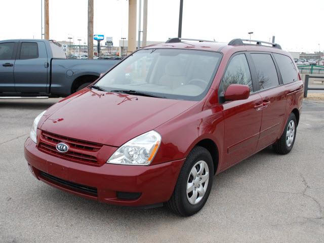 Kia Sedona Elk Conversion Van MiniVan