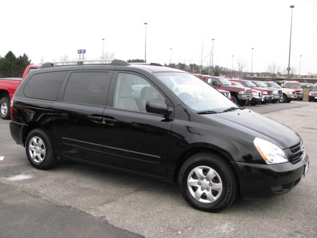 Kia Sedona 2008 photo 2