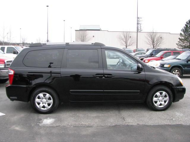 Kia Sedona 2008 photo 3