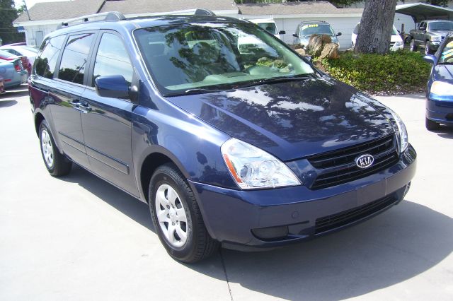 Kia Sedona 2008 photo 2