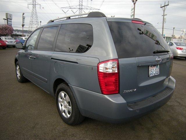 Kia Sedona 2008 photo 2