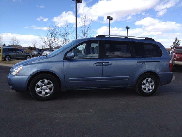 Kia Sedona 2008 photo 1