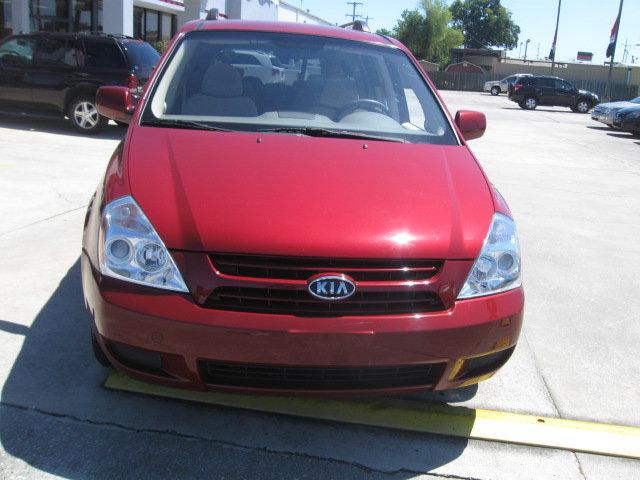 Kia Sedona 2008 photo 1