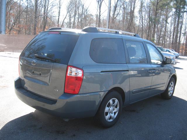 Kia Sedona 2008 photo 2