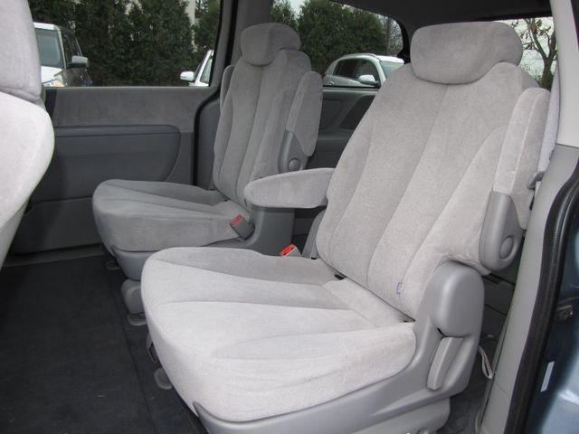 Kia Sedona 2009 photo 5