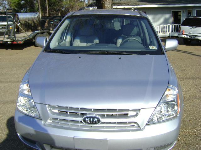 Kia Sedona 2009 photo 1