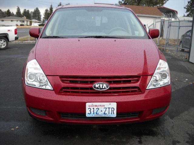 Kia Sedona 2009 photo 2