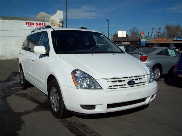 Kia Sedona 2009 photo 1