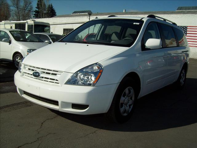 Kia Sedona 2009 photo 2