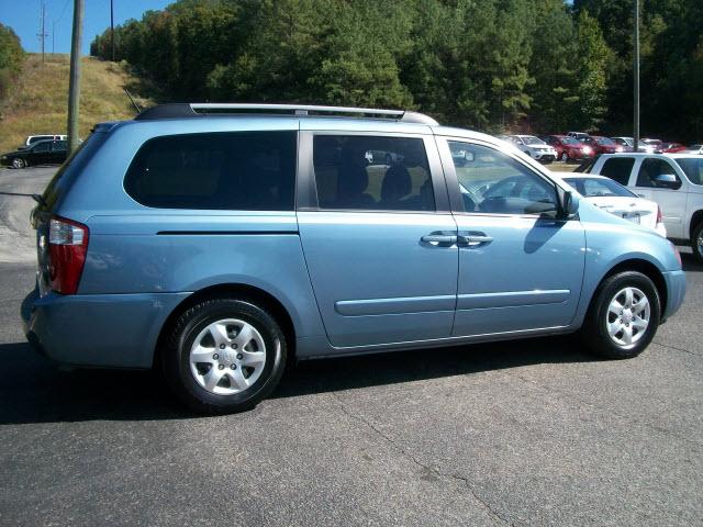 Kia Sedona Elk Conversion Van MiniVan