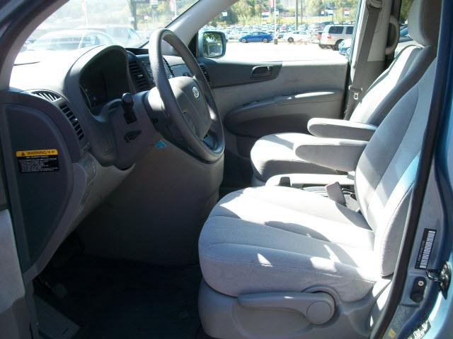 Kia Sedona 2009 photo 3