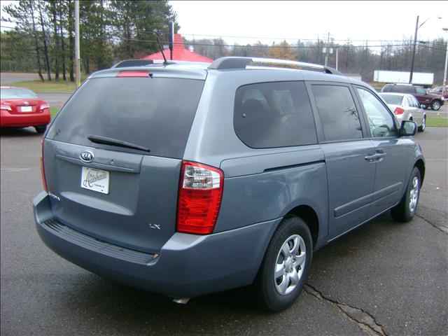 Kia Sedona 2.5sone Owner MiniVan