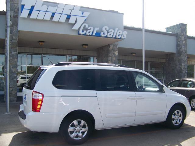 Kia Sedona 2.5sone Owner MiniVan