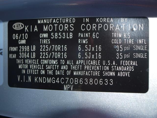 Kia Sedona 2011 photo 5