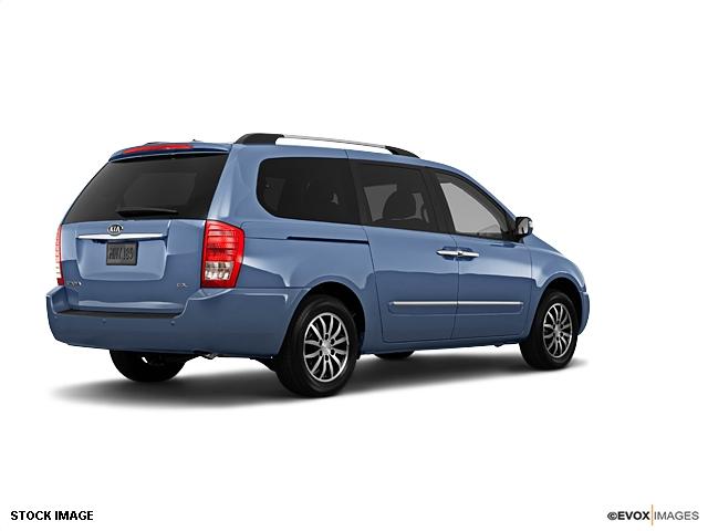 Kia Sedona 2011 photo 1