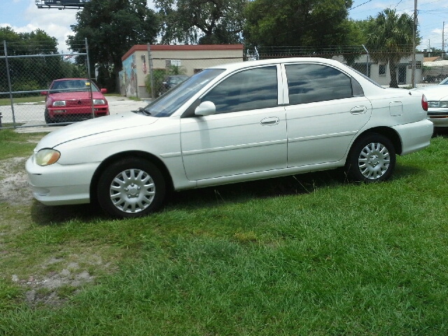 Kia Sephia 1999 photo 7