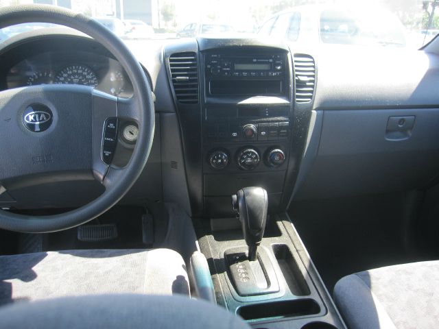 Kia Sorento 2003 photo 5