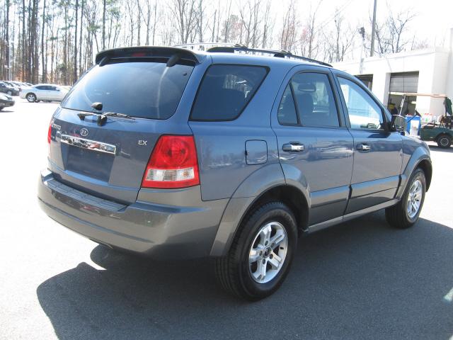 Kia Sorento 2003 photo 2