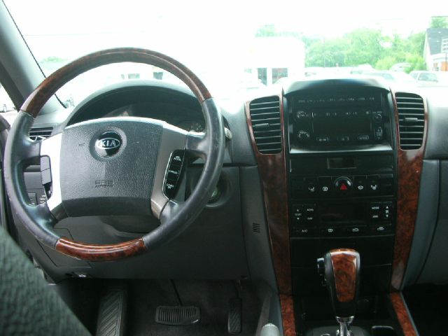 Kia Sorento 2003 photo 1