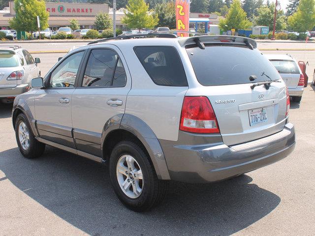 Kia Sorento 2003 photo 1