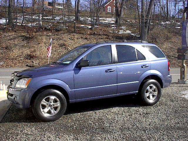 Kia Sorento 2003 photo 1