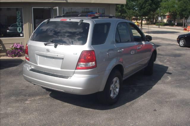 Kia Sorento 2003 photo 4