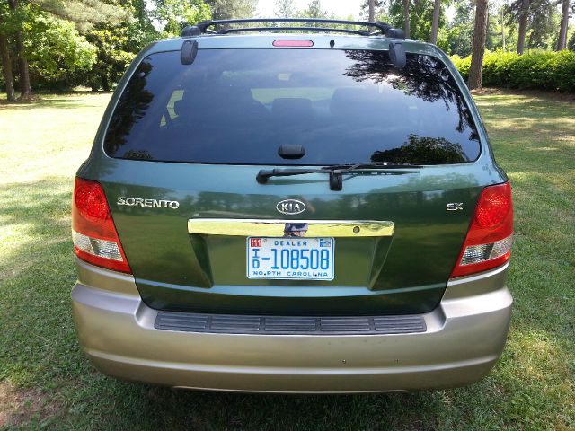 Kia Sorento 2003 photo 22