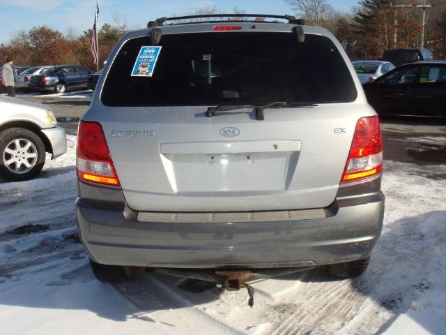 Kia Sorento 2003 photo 4