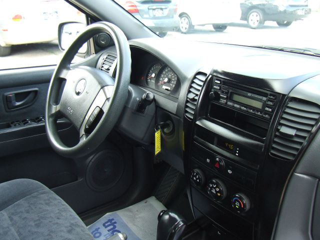 Kia Sorento 2003 photo 11