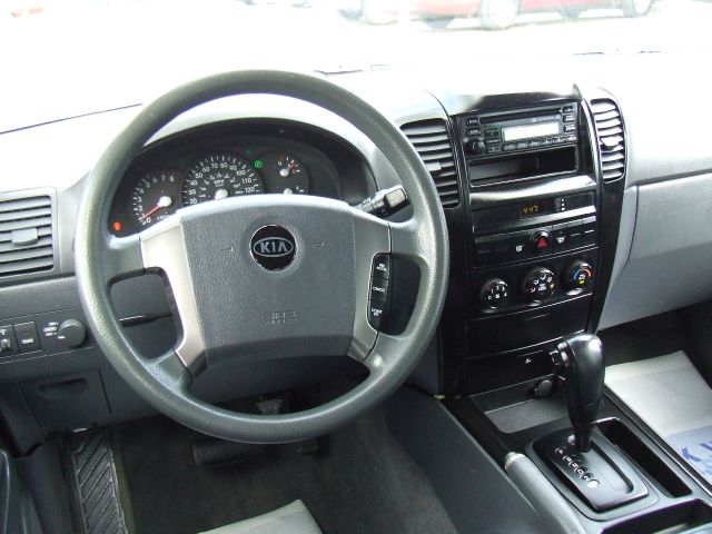 Kia Sorento 2003 photo 7