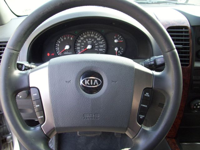 Kia Sorento 2003 photo 1