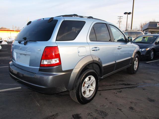 Kia Sorento 2004 photo 3