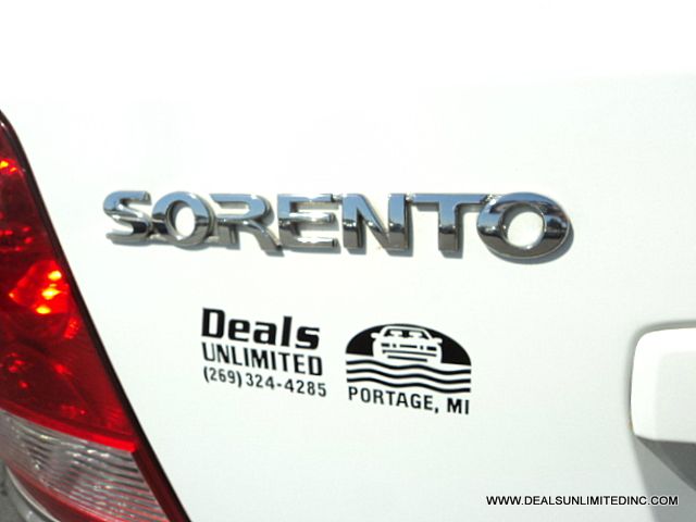 Kia Sorento 2004 photo 10