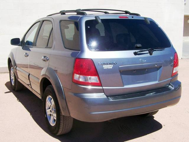 Kia Sorento 2004 photo 1