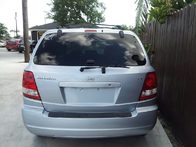 Kia Sorento 2004 photo 2