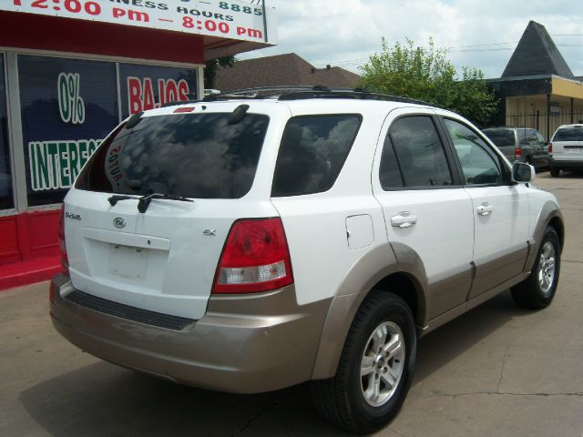 Kia Sorento 2004 photo 1