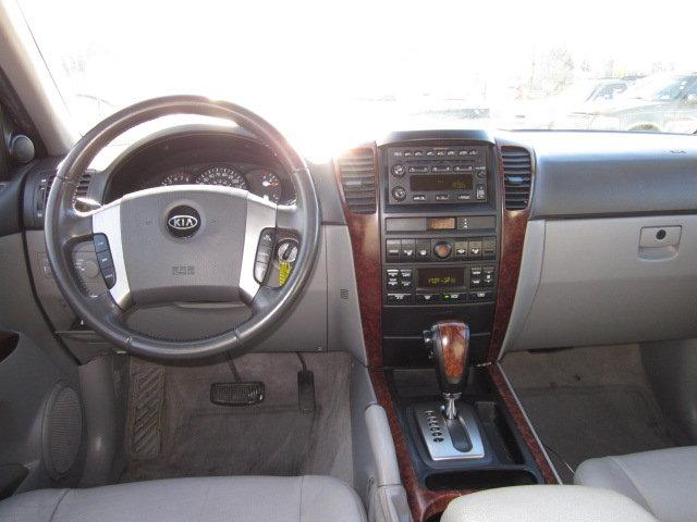 Kia Sorento 2004 photo 3