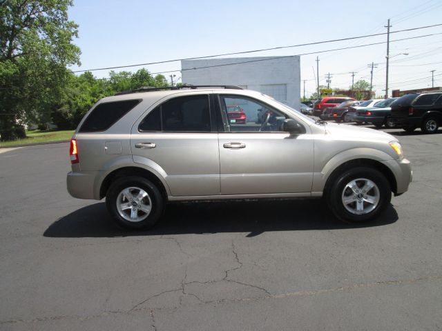 Kia Sorento 2004 photo 10