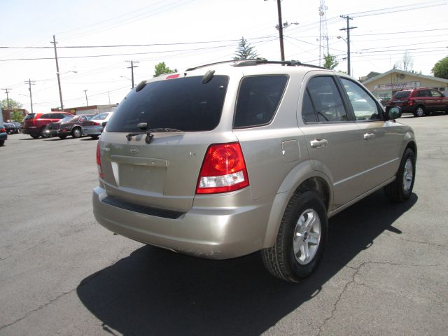 Kia Sorento 2004 photo 11