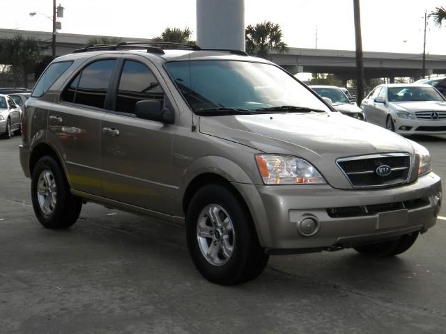 Kia Sorento 2004 photo 1