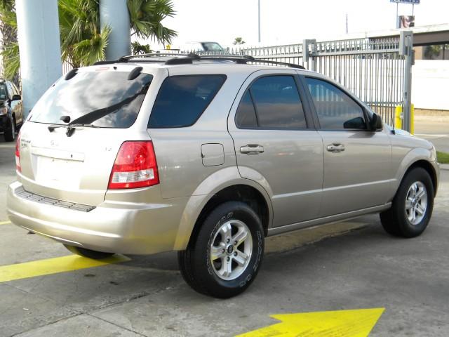 Kia Sorento 2004 photo 3