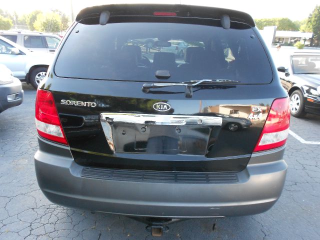 Kia Sorento 2004 photo 10