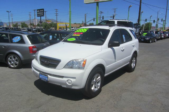 Kia Sorento 2004 photo 21