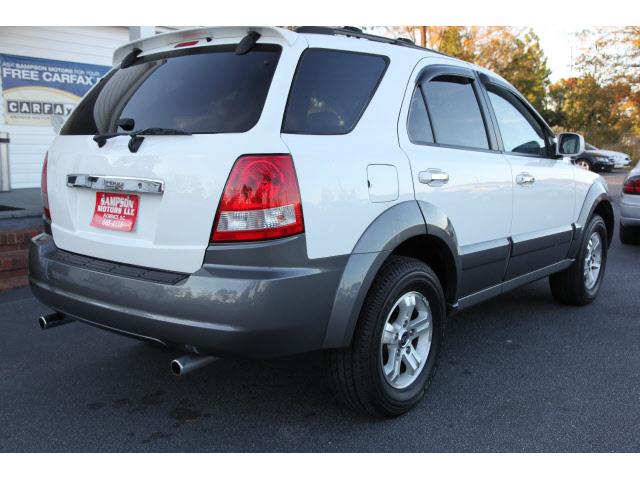 Kia Sorento 2004 photo 2