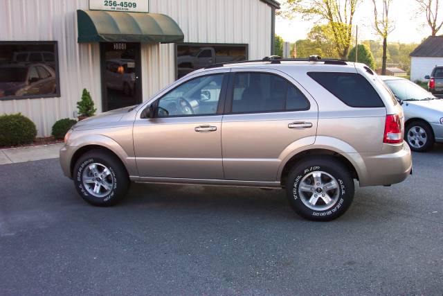 Kia Sorento 2004 photo 1